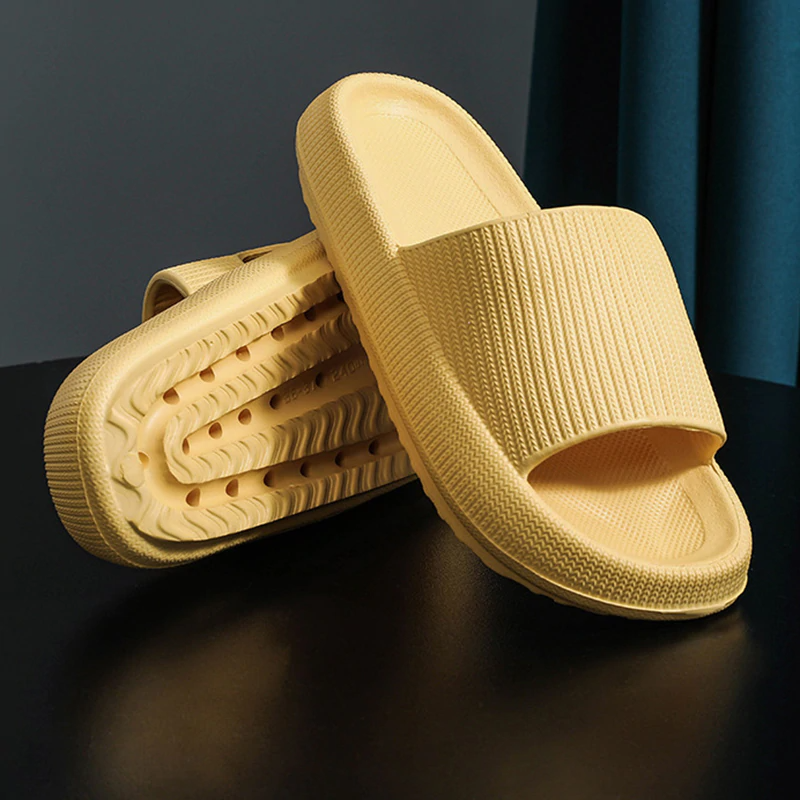 Badslipper für Damen und Herren mit dicker Sohle