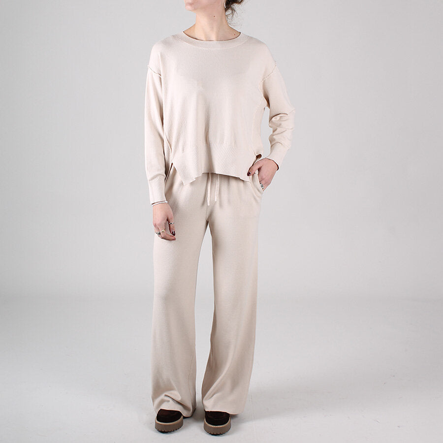 Damenanzug mit Rundhalsausschnitt und elastischer Palazzo-Hose