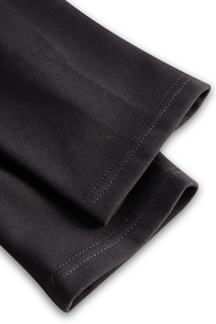 Schwarzes Etuikleid mit Gürtel für Damen | Stehkragen