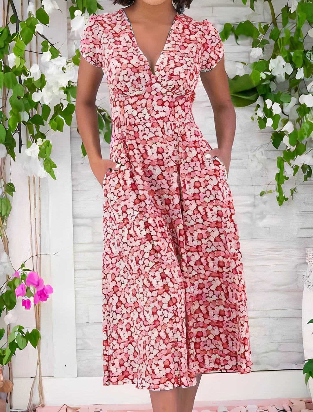 Monica - Lässiges Kleid mit V-Ausschnitt für Damen