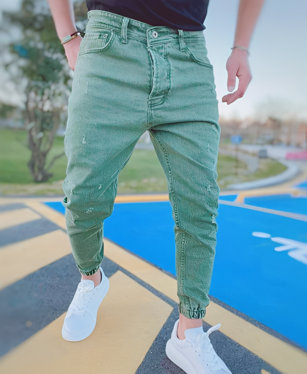 Andre - Modische Herren-Jeans im Slim-Fit mit Rissen