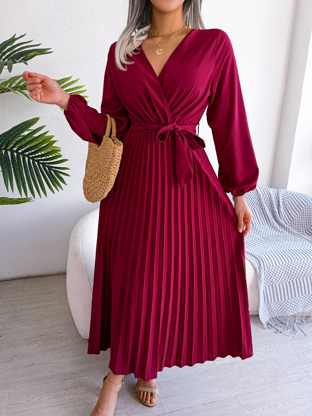 Alicia - Elegantes Maxikleid mit Plissee und Gürtel für Damen