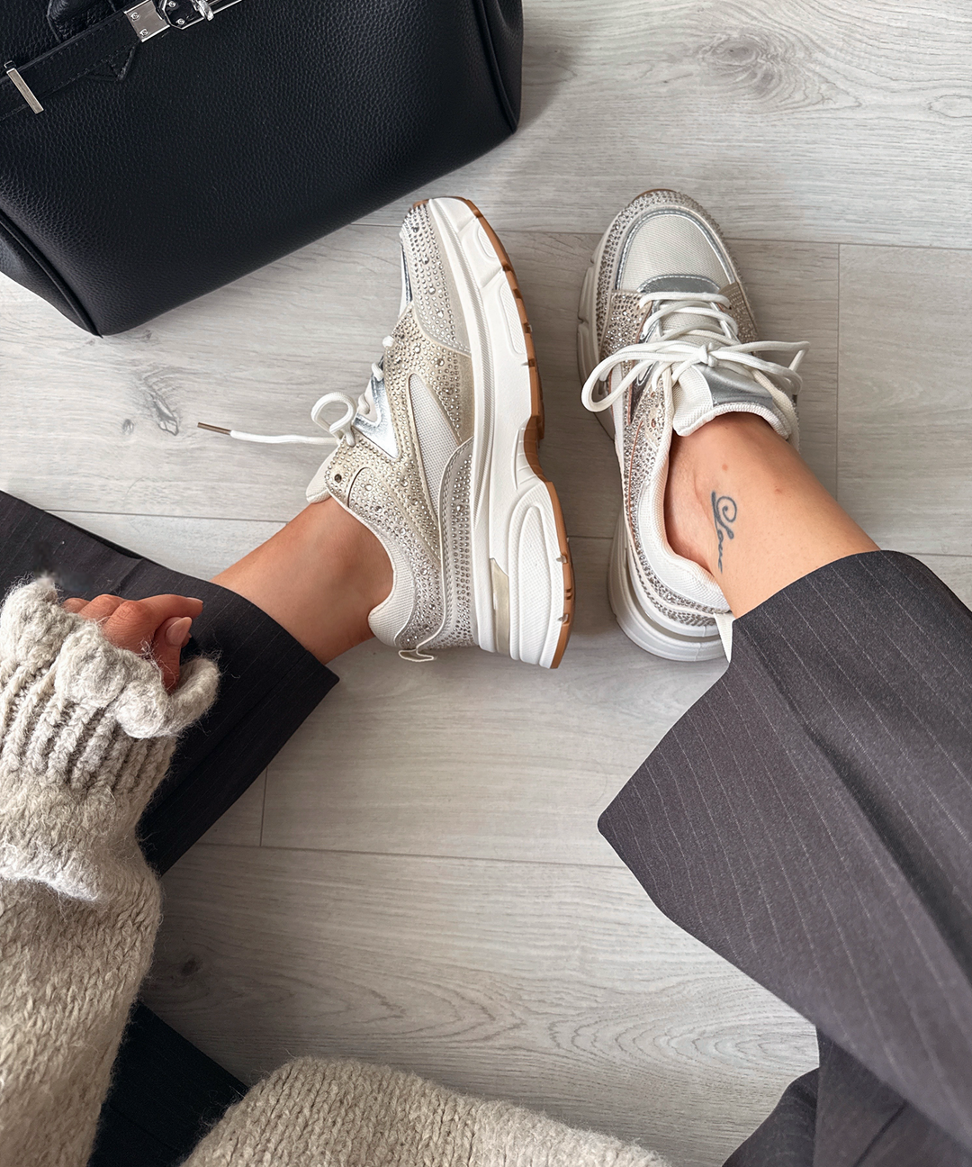 Sneaker Lola Strass Beige Ladypolitan ♡