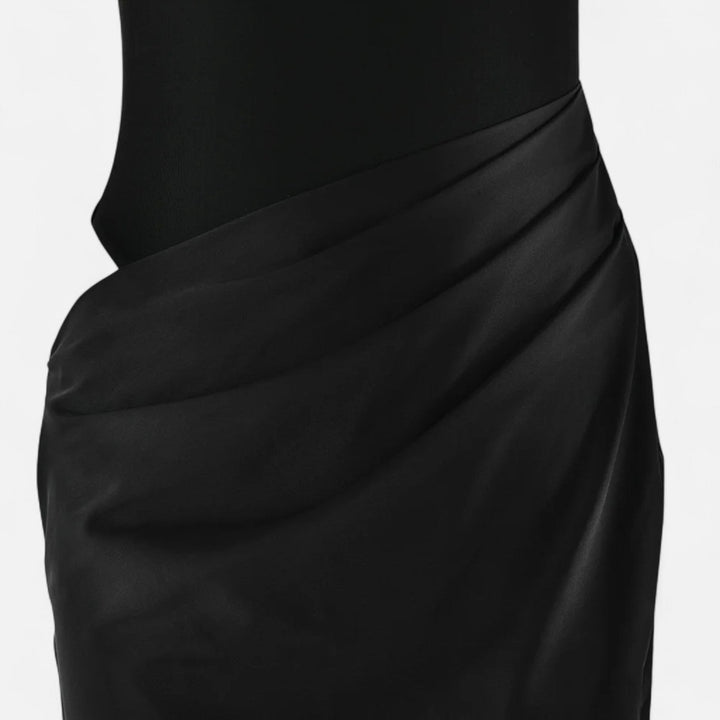Kerstin | Damen Maxikleid mit Cut-Out und Neckholder