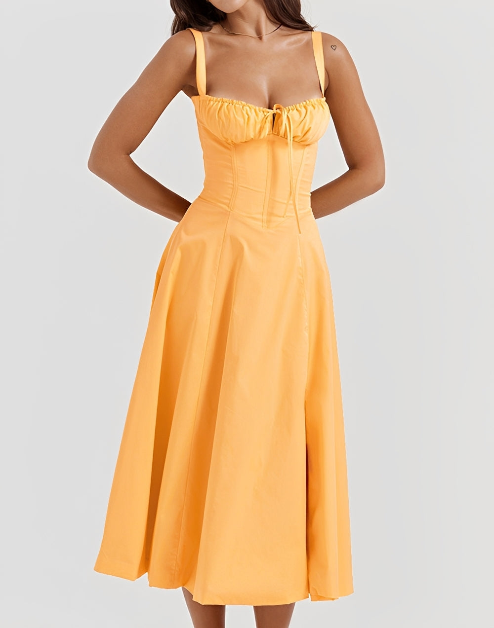 Alyssa - Slim Fit Midi-Kleid mit Blumenmuster für Damen