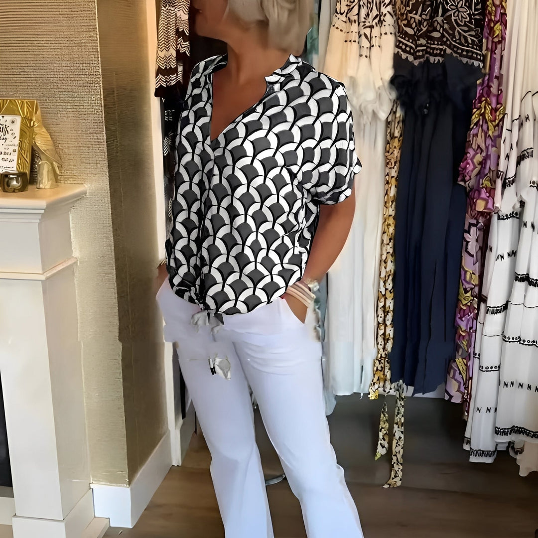 Leona - Stilvolles Damenoberteil mit Design