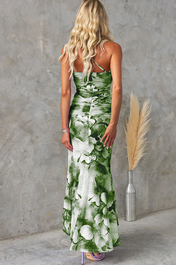 Damen-Maxikleid mit einem Träger und Blumenmuster