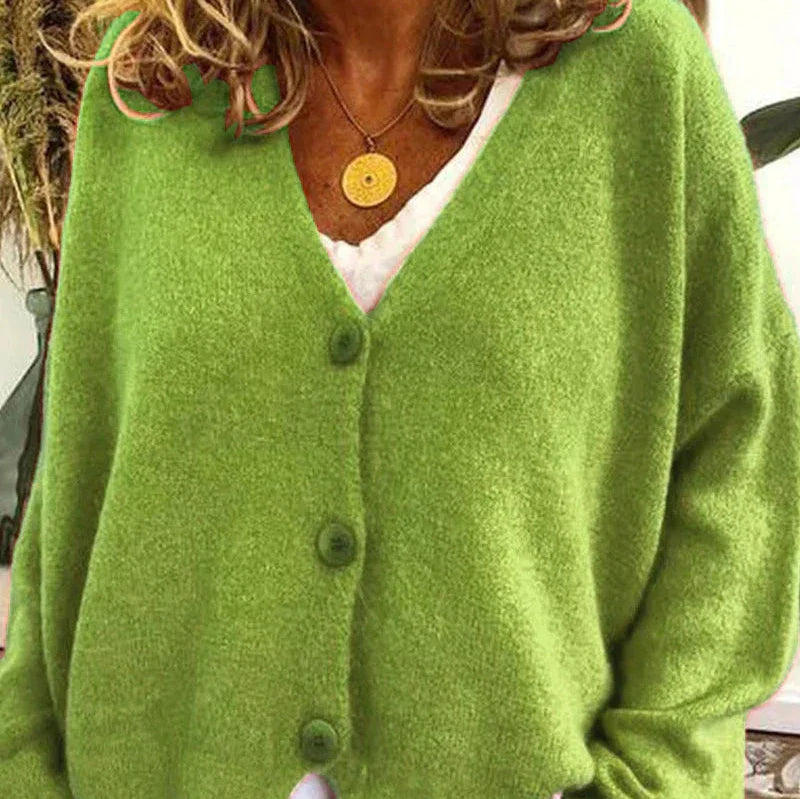 Birgit | Damen Freizeit-Strickjacke mit V-Ausschnitt und Knöpfen