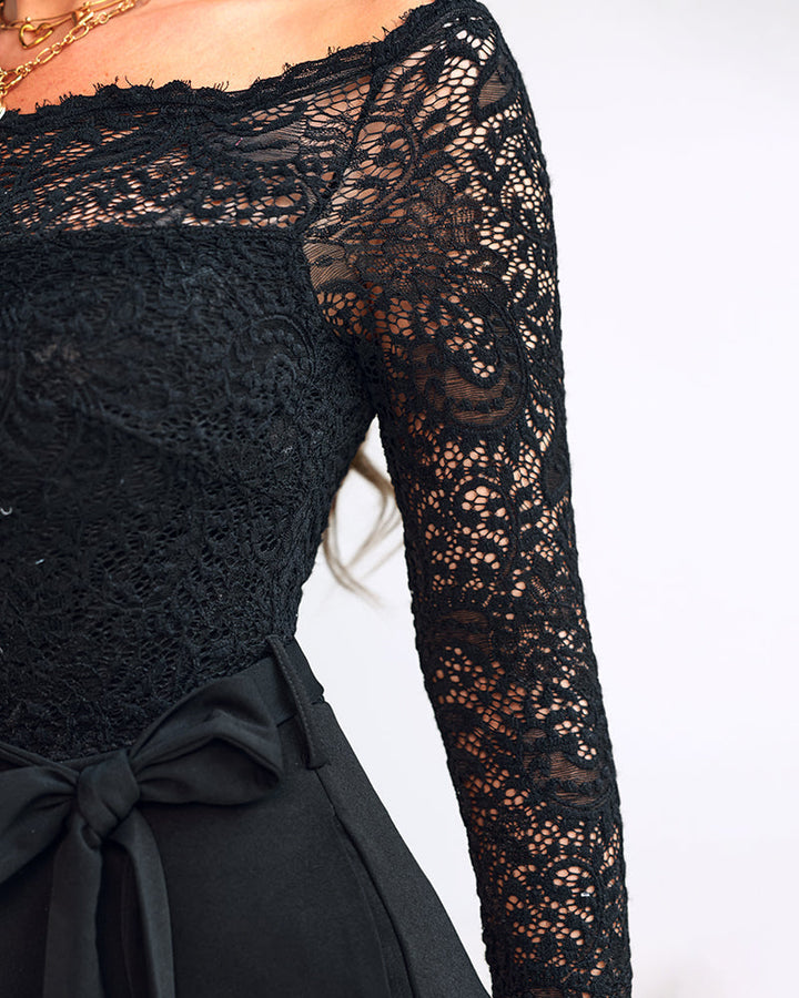 Camille – Eleganter Jumpsuit mit weitem Hosen und Spitze