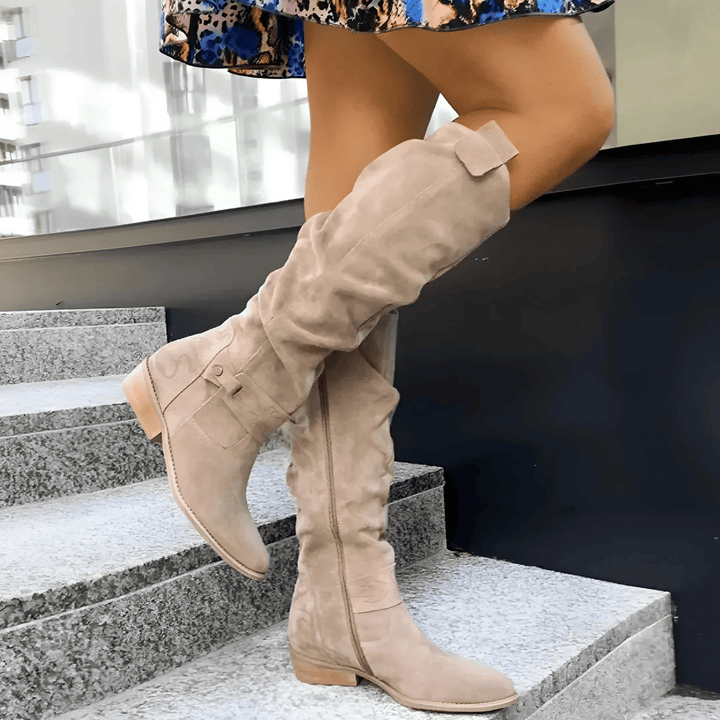Madeleine™ Kniehohe Wildleder-Stiefel | Elegante Damen Stiefel
