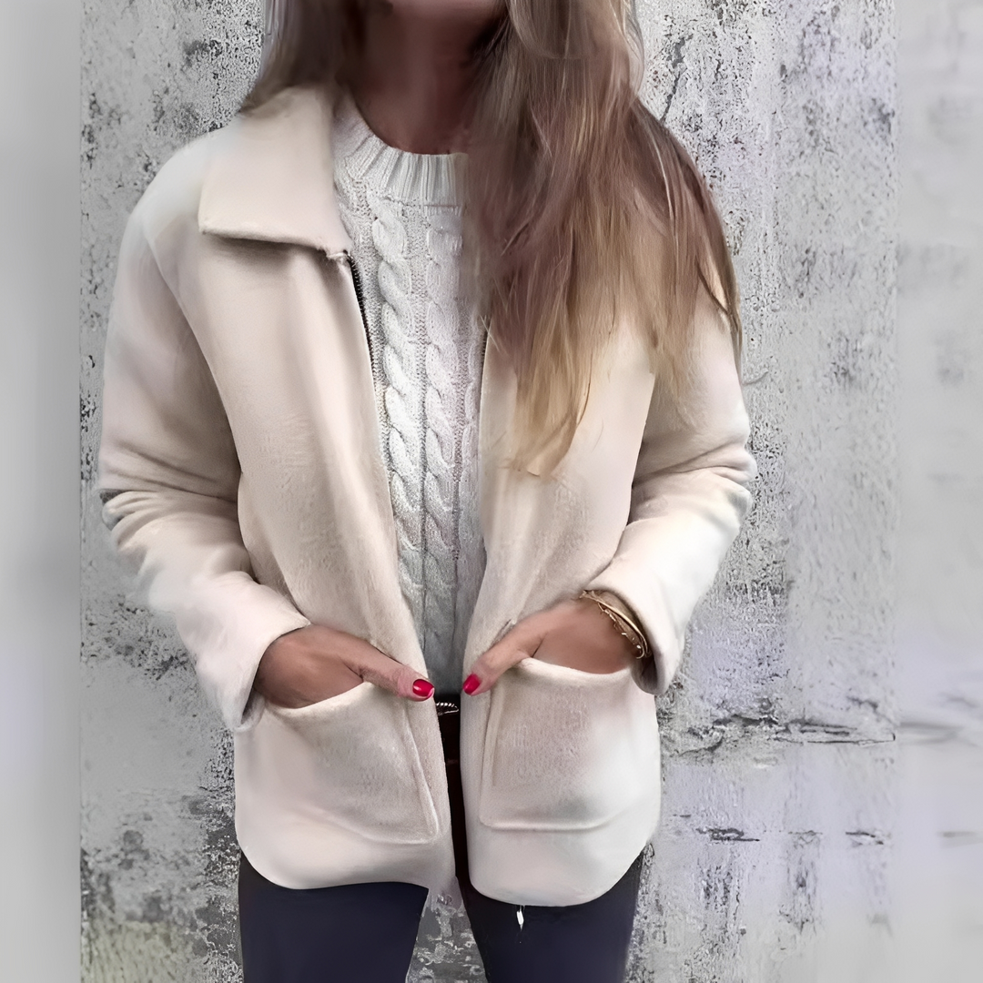 Abby - Eleganter und warmer Damenmantel mit Taschen
