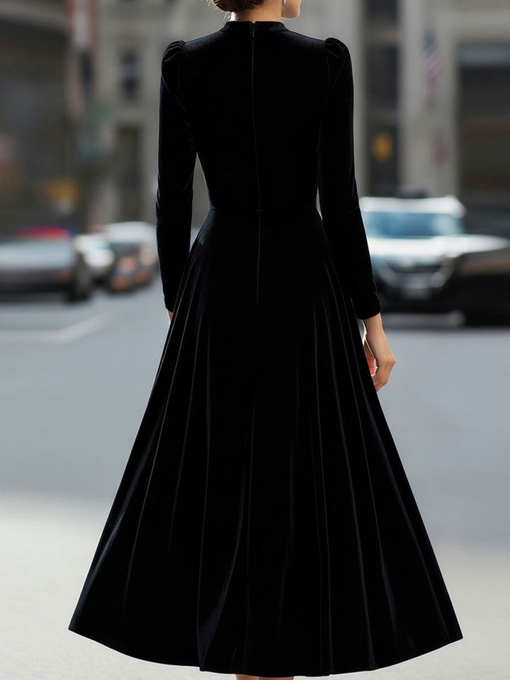 Damen-Midi-Kleid aus marineblauem Samt mit langen Ärmeln