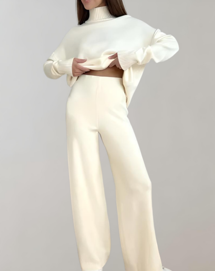 2-teiliges Set aus lockerem Strickpulli mit Rollkragen und weit geschnittener Hose