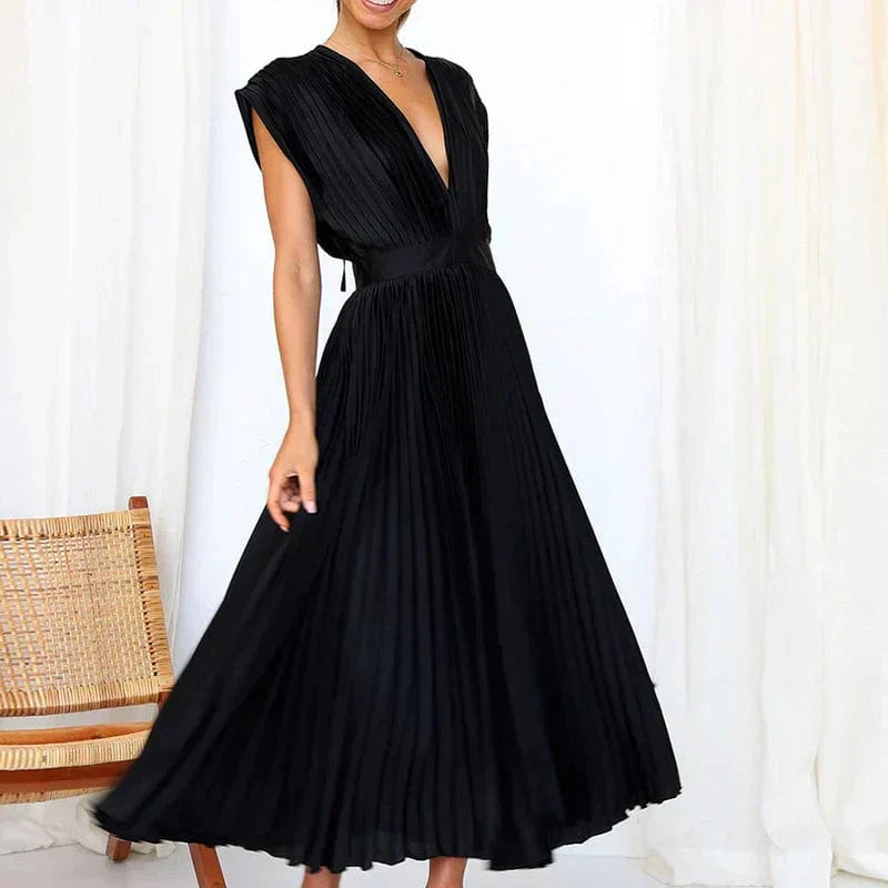 Helena – Elegantes plissiertes Midi-Kleid mit femininer Silhouette