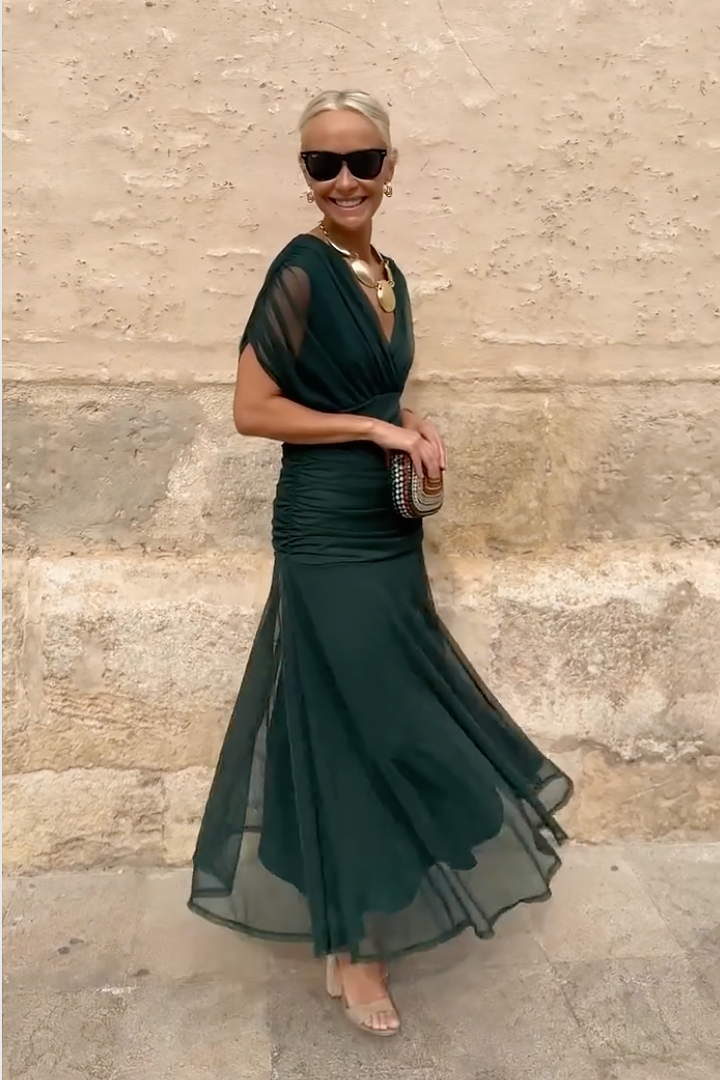 Kirsten – Elegant Off-Shoulder Maxi Dress for Women - Image 9
