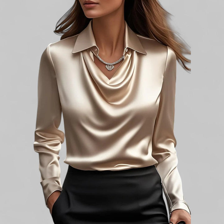 Victoria – Elegante Damenbluse mit fließendem Wasserfallausschnitt