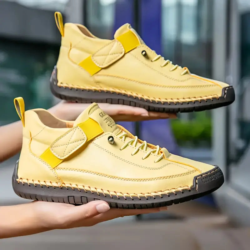 Orthopädische Sneakers für Damen mit herausnehmbarem Fußbett