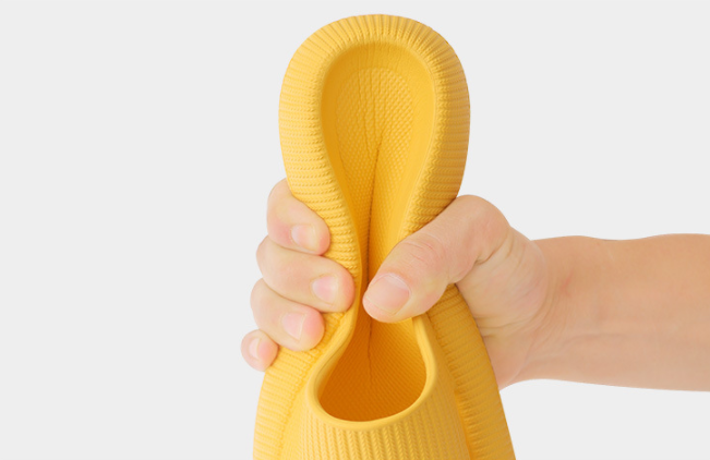 Badslipper für Damen und Herren mit dicker Sohle