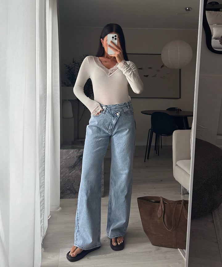 Stretch Straight Leg Jeans Galia Hellblau Ladypolitan ♡