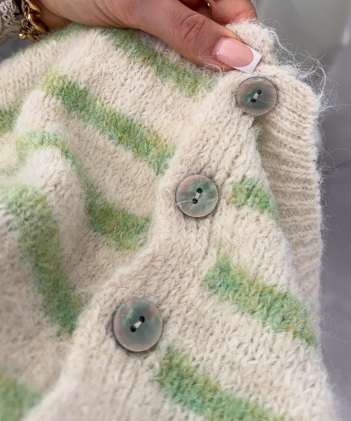 Kurzarm Cardigan Nalya Beige Grün
