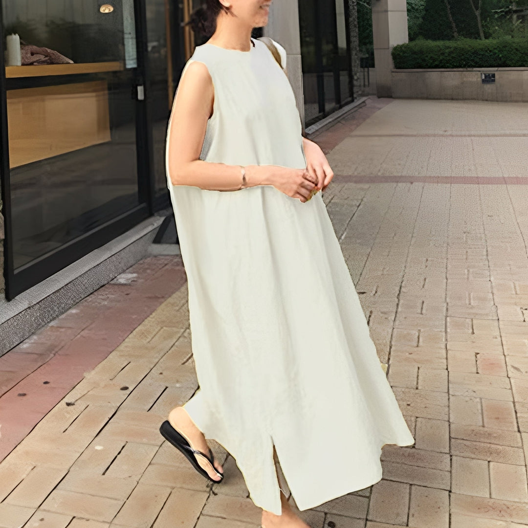 Carly - Luftiges, ärmelloses Damenplisseekleid