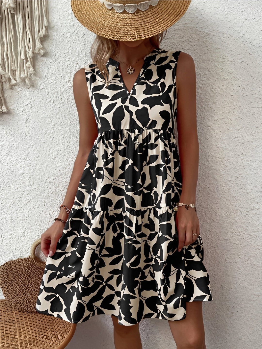 Tianna - Stilvolles Kleid mit V-Ausschnitt und Print für Damen