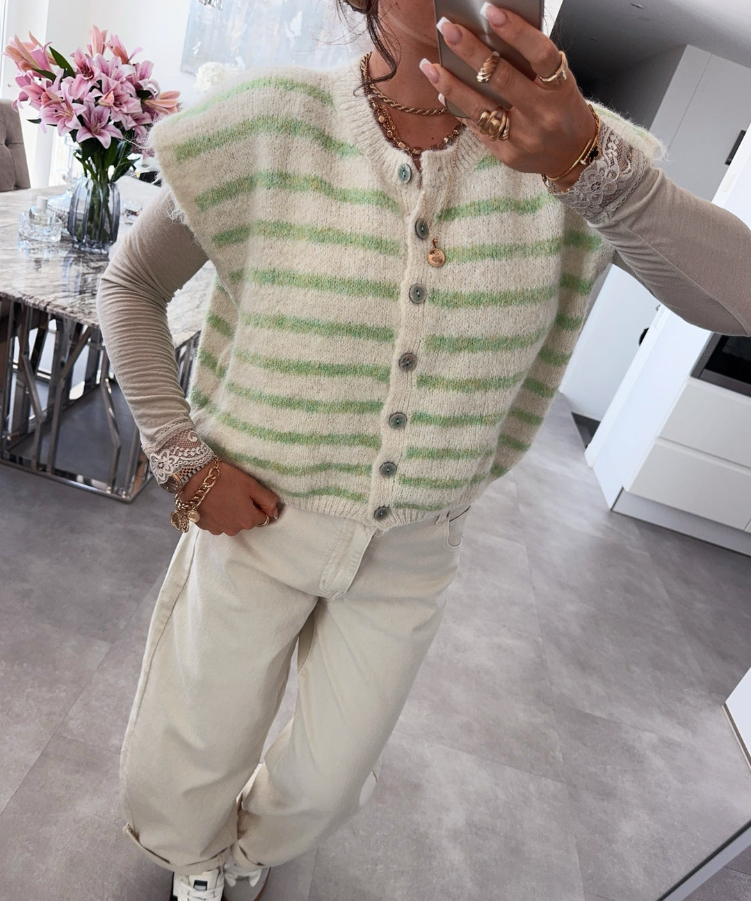Kurzarm Cardigan Nalya Beige Grün