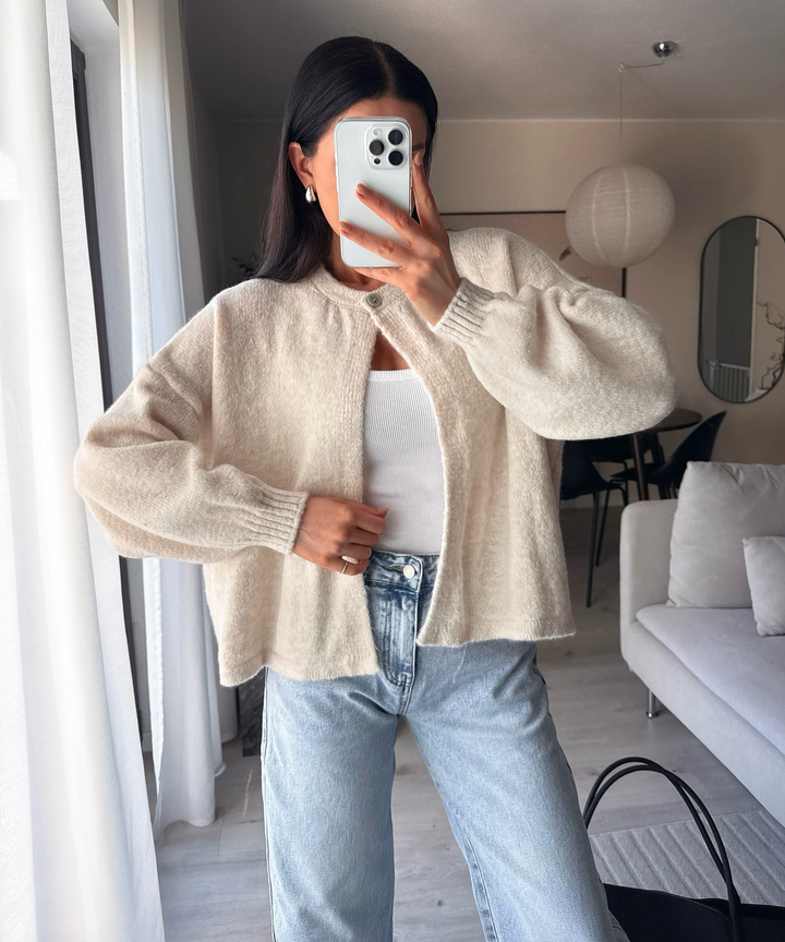 Cardigan Angela Beige Ladypolitan ♡