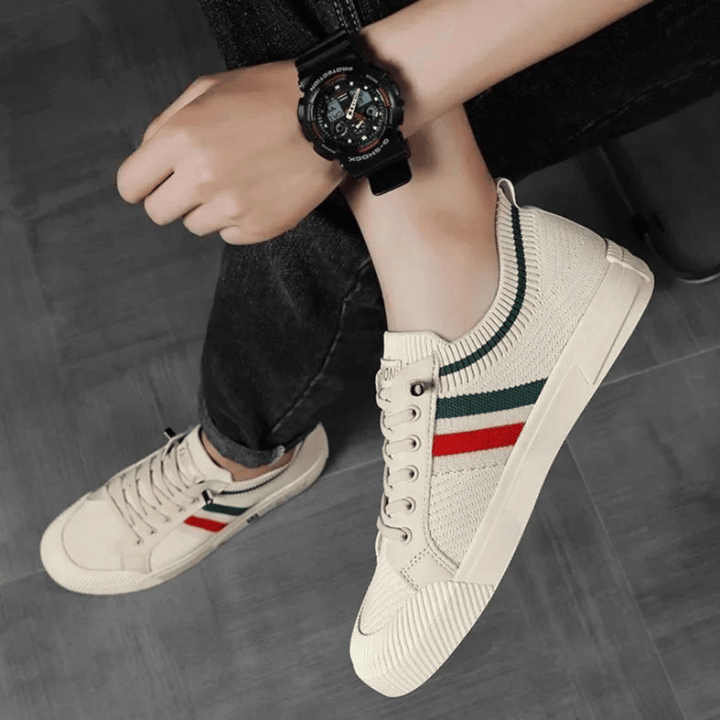 Herren Stylische Sneaker mit Streifen