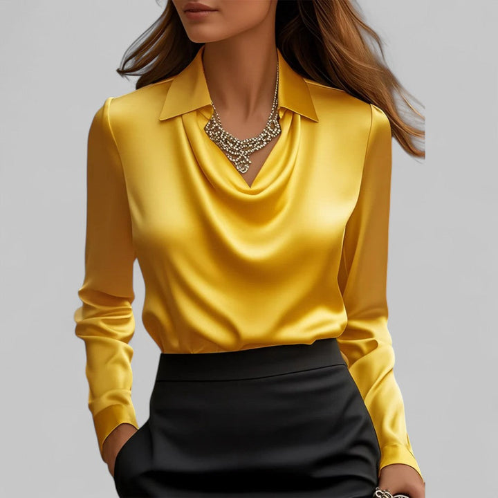Victoria – Elegante Damenbluse mit fließendem Wasserfallausschnitt