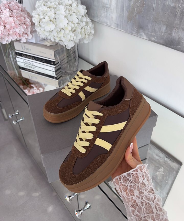 Sneaker Camille Braun Gelb Ladypolitan ♡