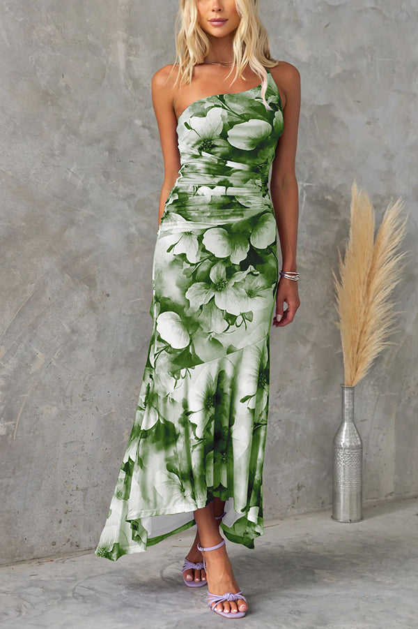 Damen-Maxikleid mit einem Träger und Blumenmuster