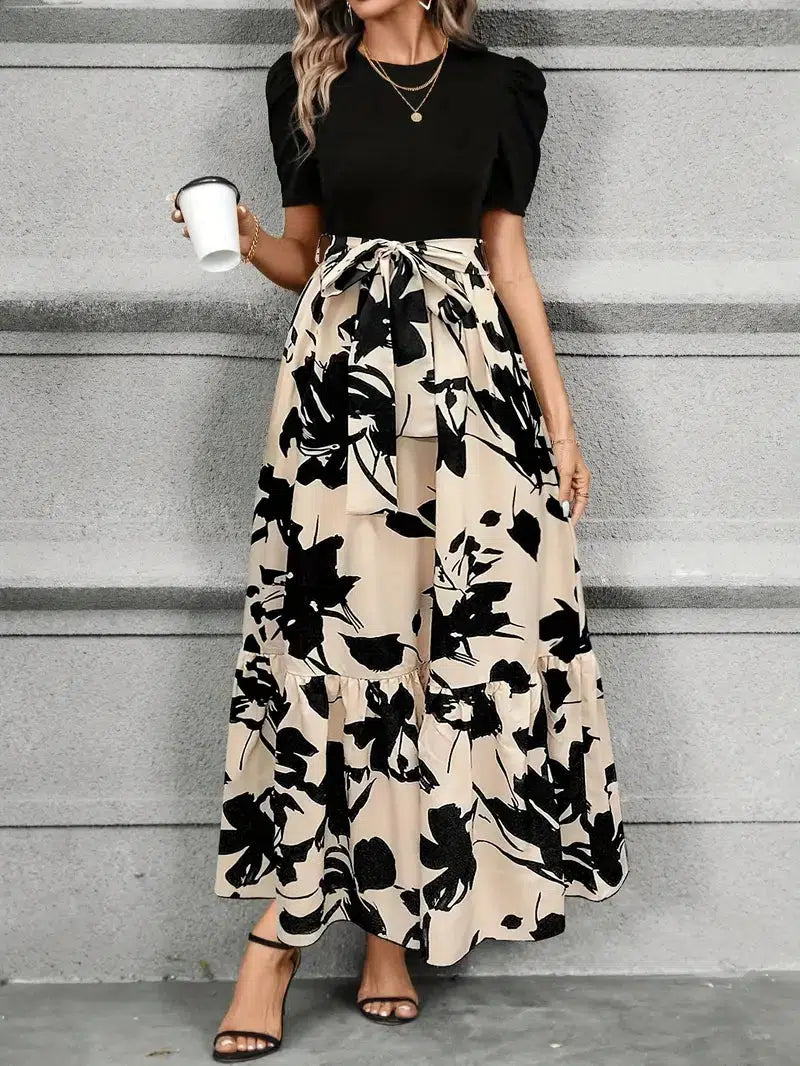Damen-Maxikleid mit Blumenmuster und Schleifengürtel
