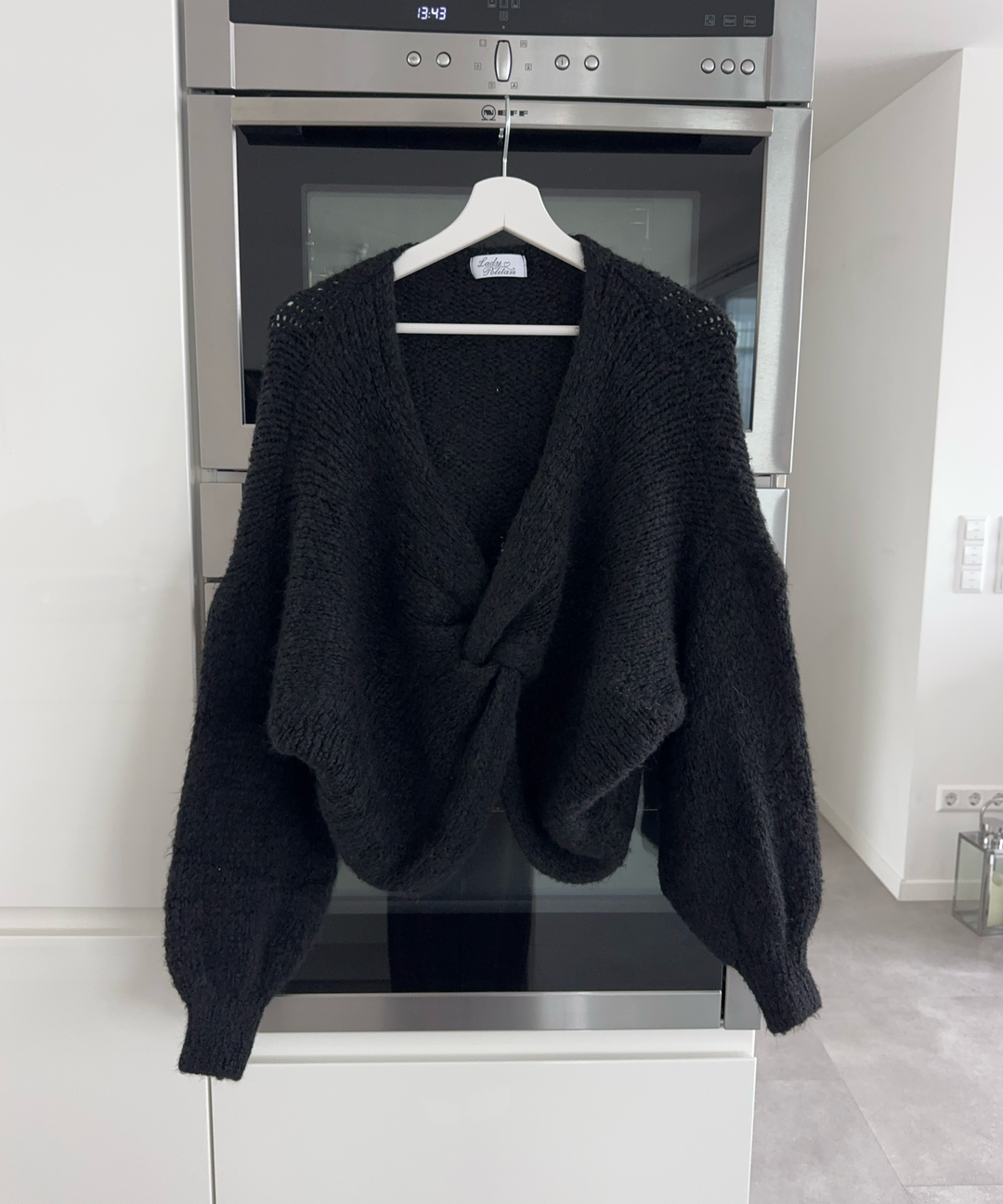 Pullover Malia Schwarz Ladypolitan ♡