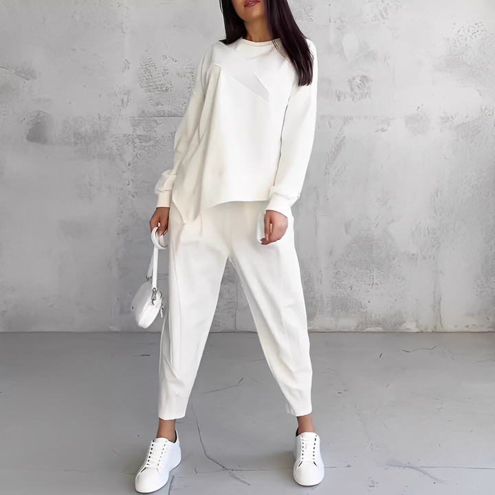 Mélisande - Damen-Set aus Pullover mit Rundhals und Hose