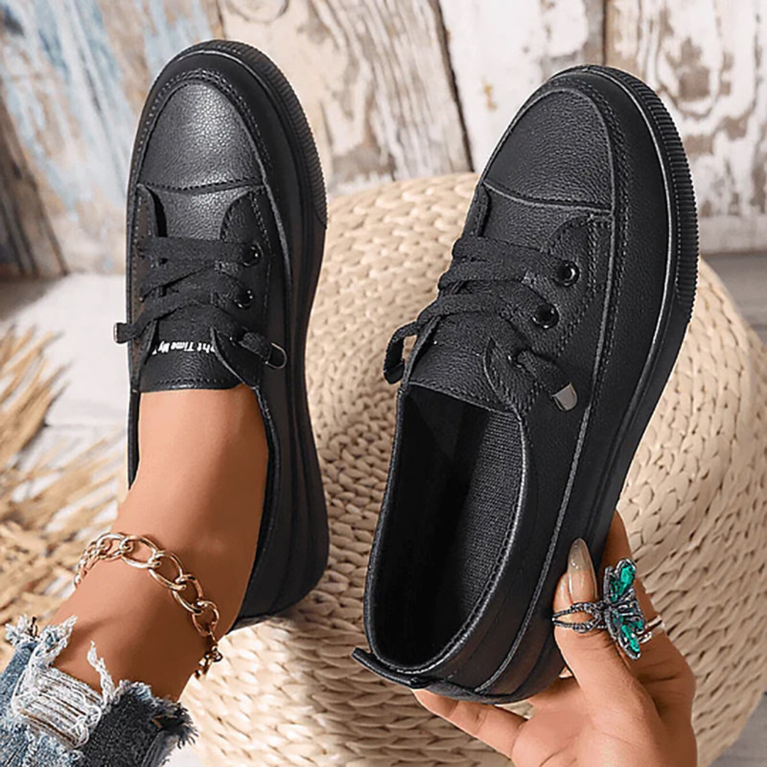 Christa | Damen Minimalistische Schnür Sneakers