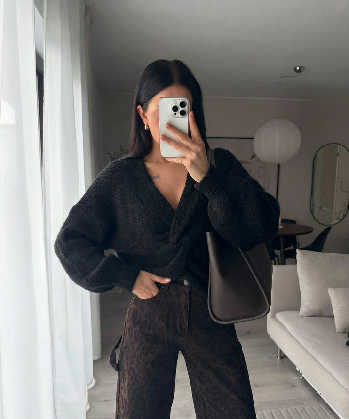 Pullover Malia Schwarz Ladypolitan ♡
