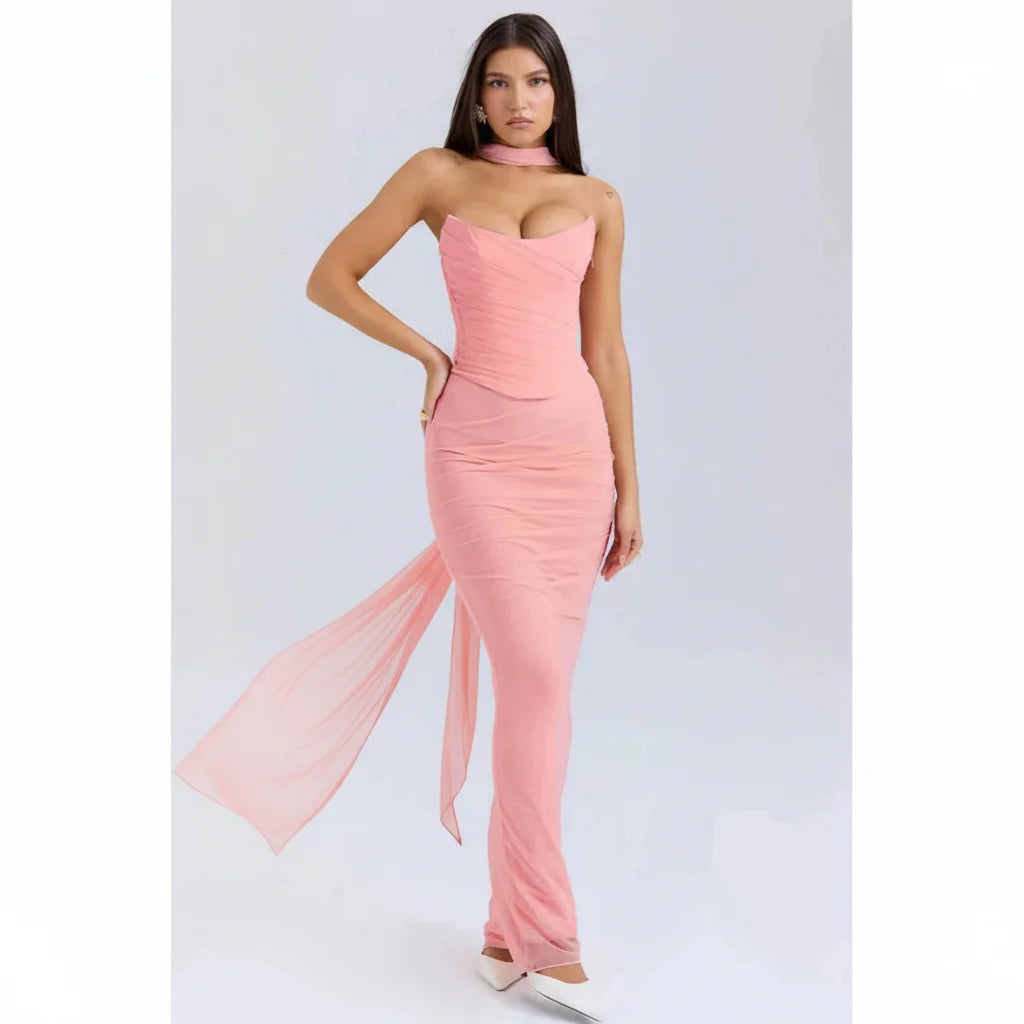 Hailey Kleid – Trägerloses Corsagen-Maxikleid mit Raffung
