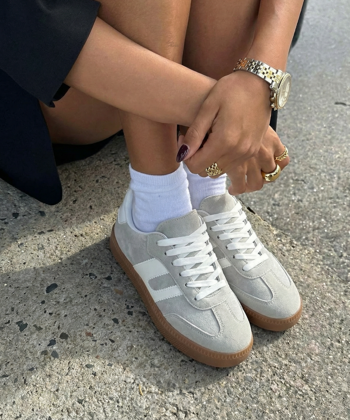 Sneaker Sonia Grau Ladypolitan ♡