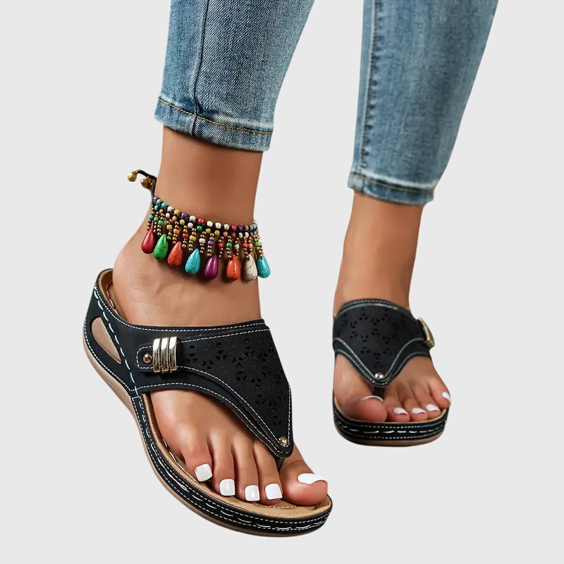 Orthopädische Sandalen für Damen mit Keilabsatz