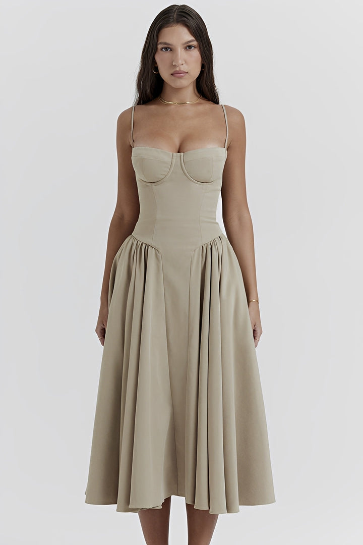 Bonnie - Lässiges, rückenfreies Sling-Kleid für Damen