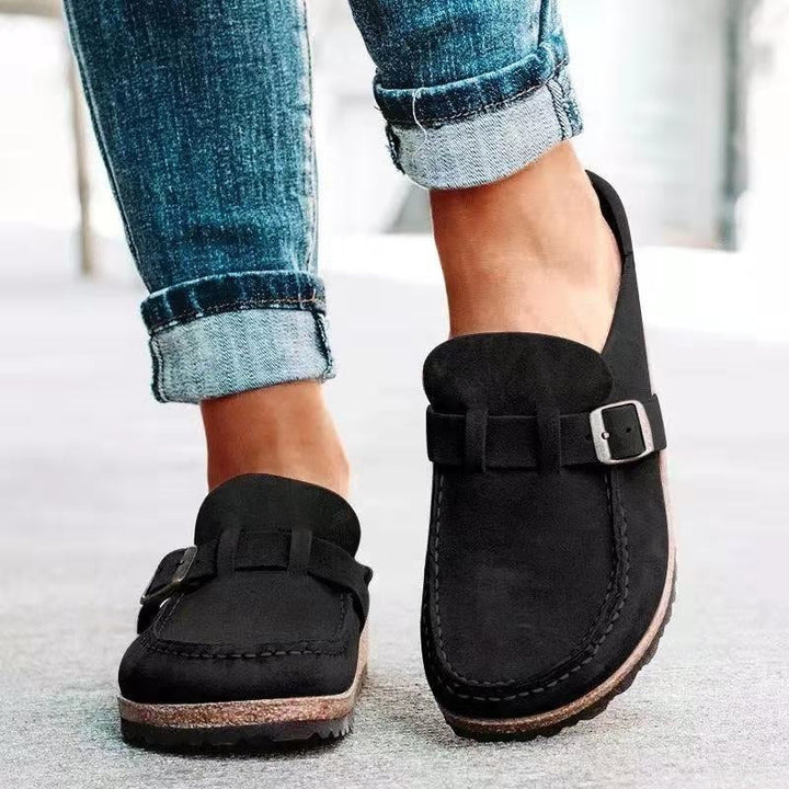 Orthopädische Slipper für Damen mit Schnalle