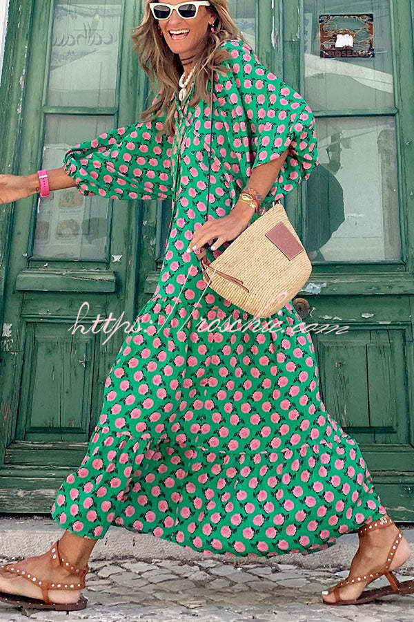 Midi-Kleid für Damen mit Puffärmeln und Stufenschnitt