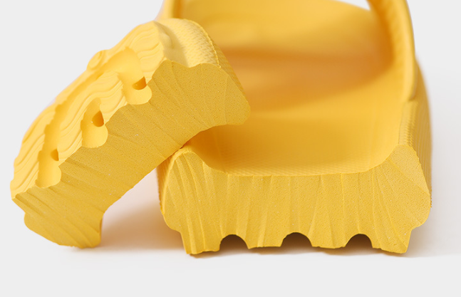 Badslipper für Damen und Herren mit dicker Sohle