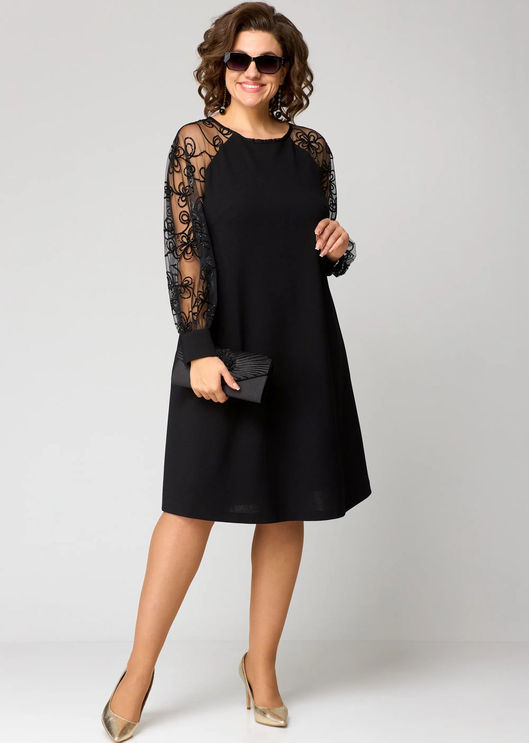 Gabrielle - A-Linien-Robe mit bestickten Mesh-Ärmeln