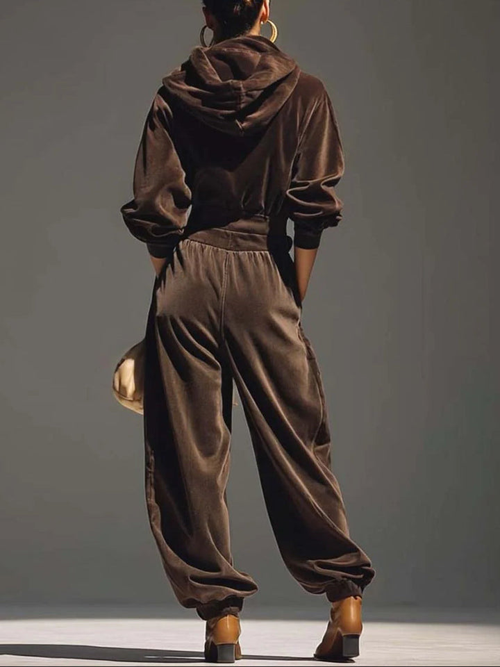 Damen-Set aus Samt-Hoodie und Hose mit Gürtel