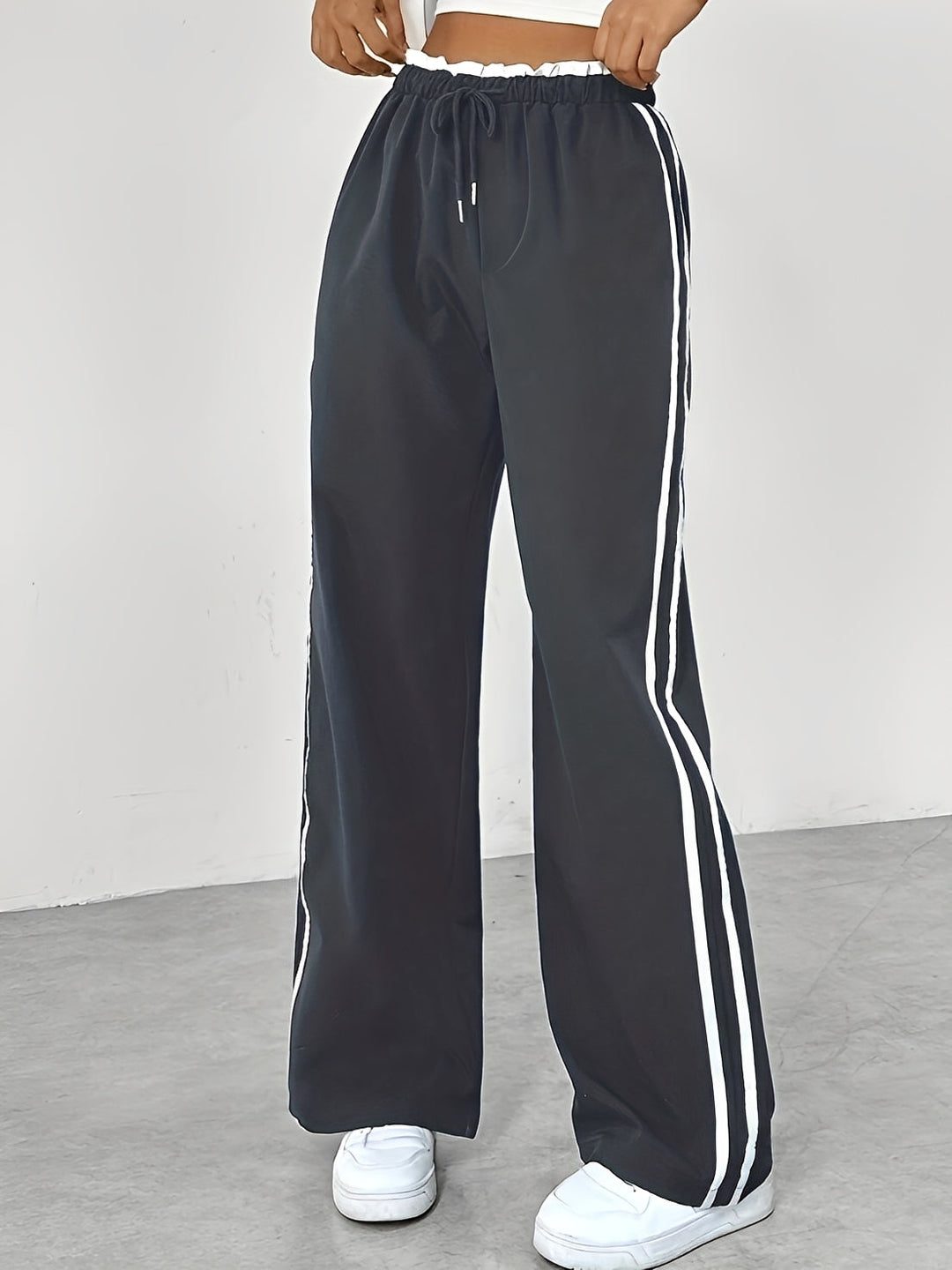Eleanor - Sportliche, weit geschnittene Straight-Hose für Damen