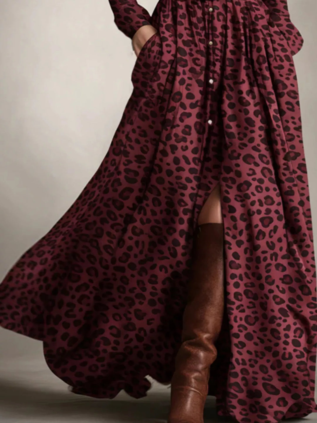 Damen-Maxikleid im Karomuster mit Knopfleiste