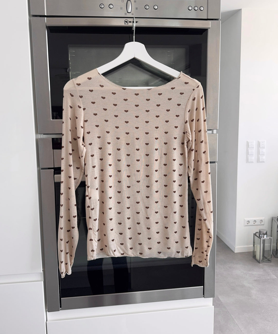 Viskose/Kaschmir Oberteil Orna Herzen Beige