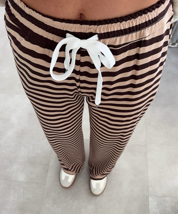 Stoffhose Leonita Braun Beige Ladypolitan ♡